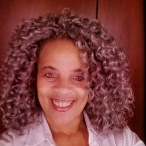 Meet your Posher, Lanette